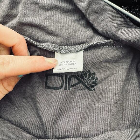 Dia Black Cinched Sides Short Skirt Women’s Size M/L - Picture 5 of 7